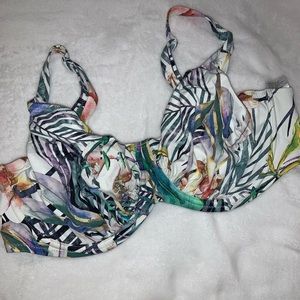 Fantasie swim top